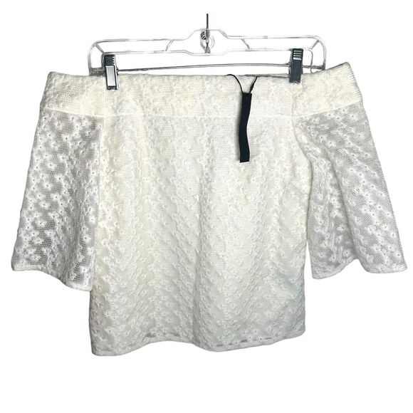 Tibi White Off Shoulder Lacy Eyelet Top
Size 4 small Florals - Picture 2 of 11